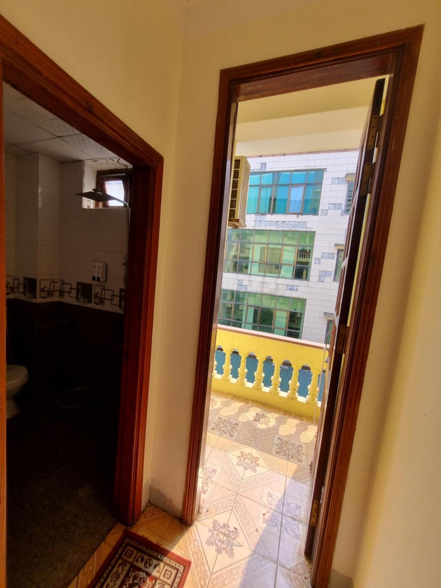 Khach San Vien Dong Hotel Cửa Lô Exterior photo