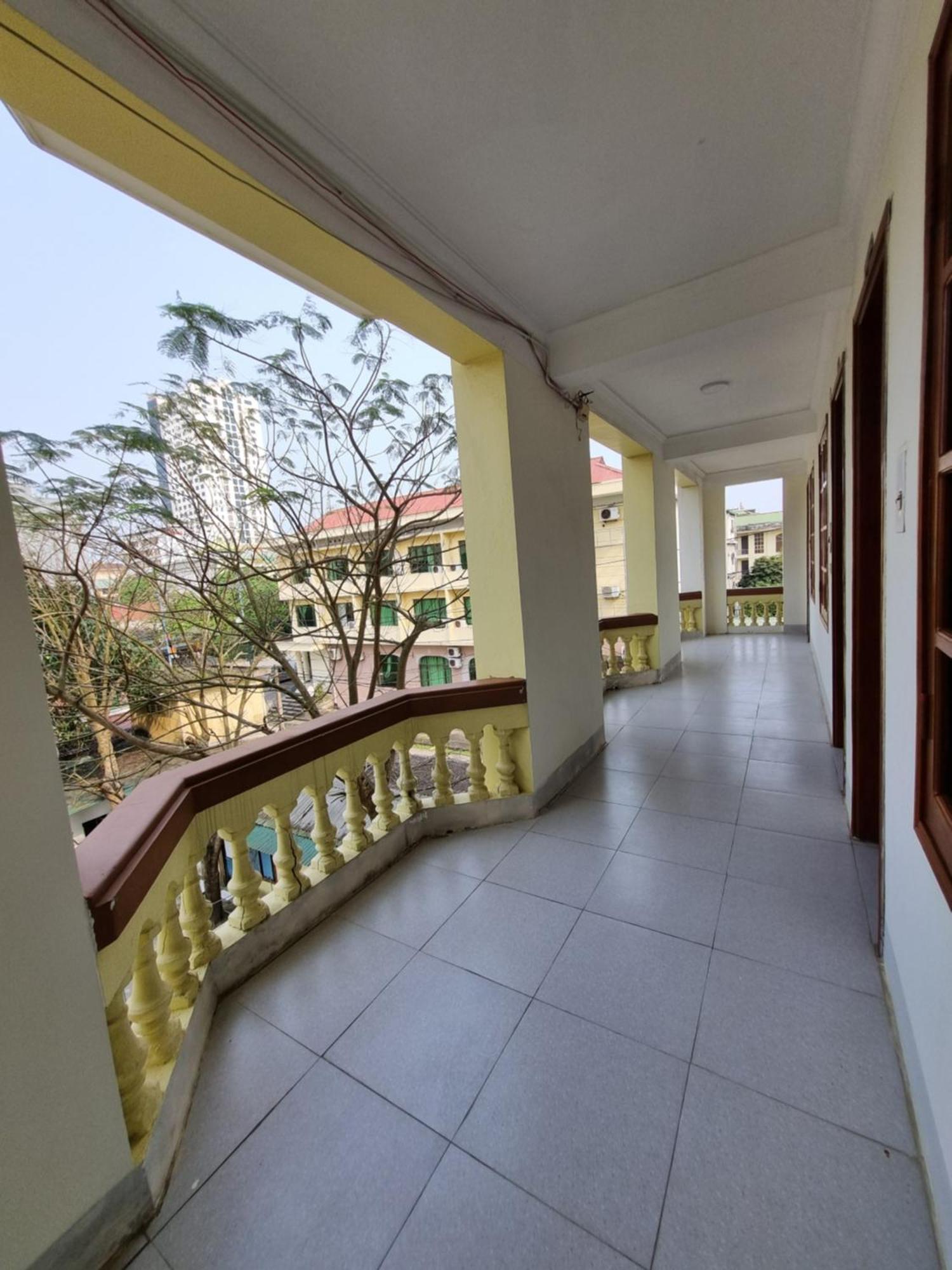 Khach San Vien Dong Hotel Cửa Lô Exterior photo